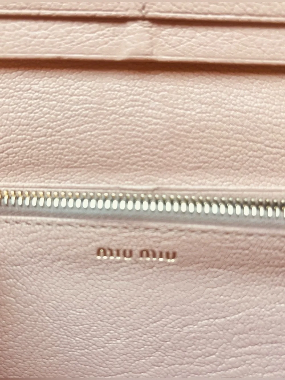 Miu Miu Madras Fiocco Bow Continental Wallet Blush Pink Leather COA -GUC - Picture 4 of 16